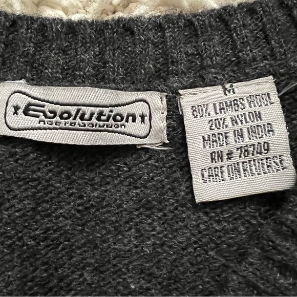 Vintage Evolution Wool V Neck Argyle Sweater - Picture 9 of 13